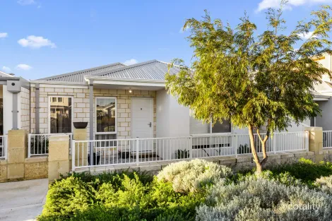 Property photo of 9 Piran Lane Coogee WA 6166