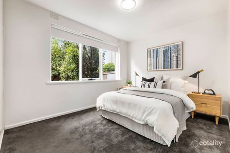 Property photo of 3/23 Aintree Road Glen Iris VIC 3146