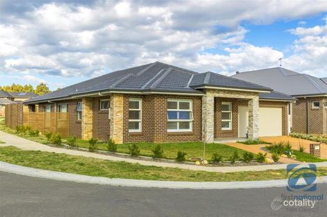 Property photo of 2 Meadowlands Street Beaumont Hills NSW 2155