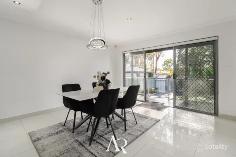 Property photo of 17 Wall Avenue Panania NSW 2213