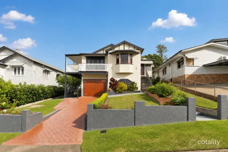 22 Waverley Rd, Camp Hill, QLD 4152