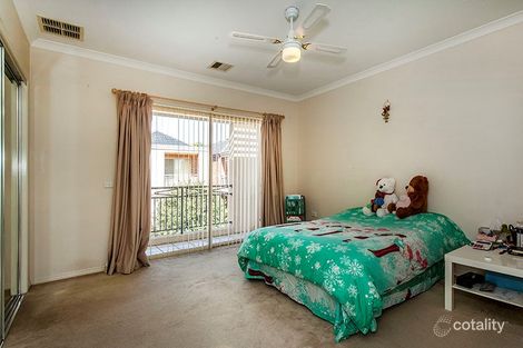 Property photo of 2 Longleaf Grove Mitcham VIC 3132