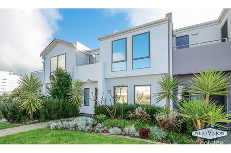 2/25 O'Connor Cl, North Coogee, WA 6163