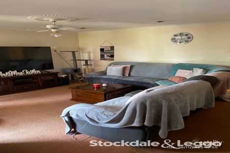 Property photo of 9 Leeandale Drive Yinnar VIC 3869