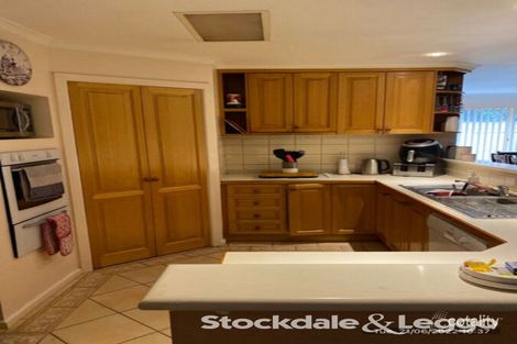 Property photo of 9 Leeandale Drive Yinnar VIC 3869