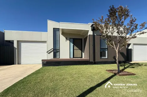 Property photo of 2/8 Lawson Drive Cobram VIC 3644