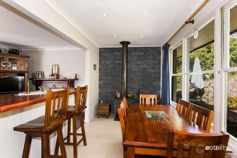 Property photo of 5 Haleys Gully Road Hurstbridge VIC 3099