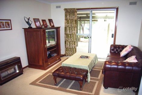 Property photo of 109 Northey Road Grahamvale VIC 3631