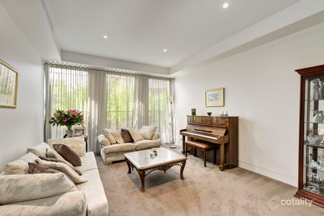 Property photo of 2/51 The Ridge Canterbury VIC 3126