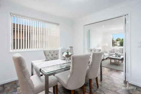 Property photo of 4 Watergum Place Alfords Point NSW 2234