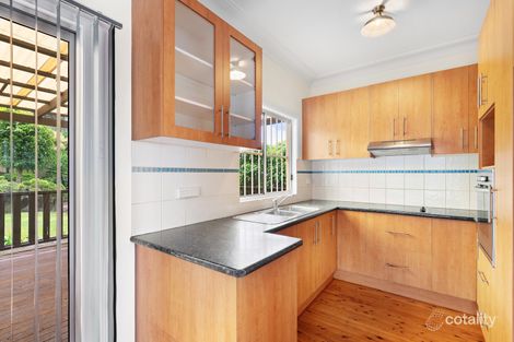 Property photo of 16 Karrabah Crescent Lake Heights NSW 2502