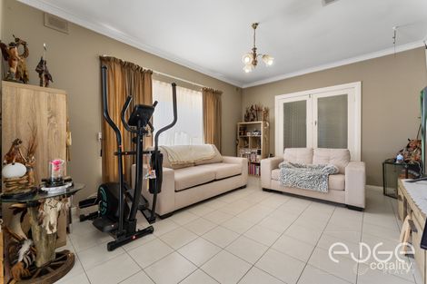 Property photo of 13 Alexander Road Salisbury North SA 5108