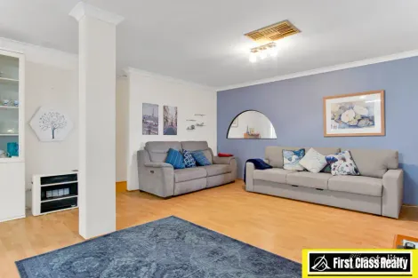 Property photo of 17 Pinnacles Place Ballajura WA 6066