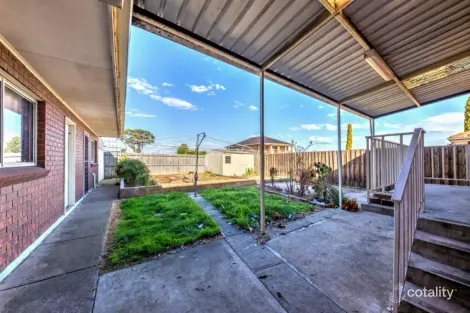 Property photo of 96 Kings Road St Albans VIC 3021