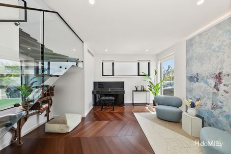 Property photo of 67 Cygnet Crescent Red Hill ACT 2603