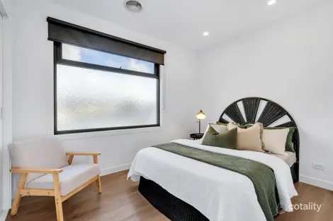 Property photo of 1G Doyle Street Avondale Heights VIC 3034