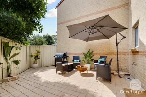 Property photo of 4/3 Cosgrove Crescent Kingswood NSW 2747