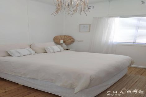 Property photo of 60 Bass Avenue Killarney Vale NSW 2261