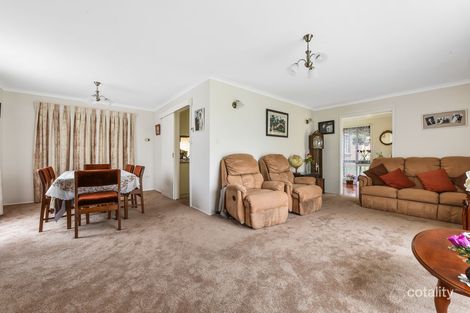 Property photo of 14 Storey Street Centenary Heights QLD 4350