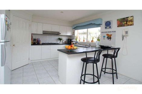 Property photo of 21 McIvor Way Attwood VIC 3049