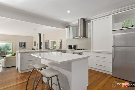 Property photo of 32 McDonald Street Colac VIC 3250
