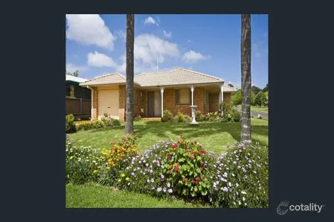 Property photo of 32 Ballin Drive Centenary Heights QLD 4350