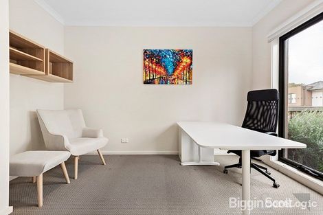 Property photo of 3 Garden Place Notting Hill VIC 3168