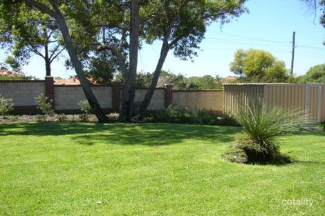 Property photo of 6 Greenpark Rise Bibra Lake WA 6163