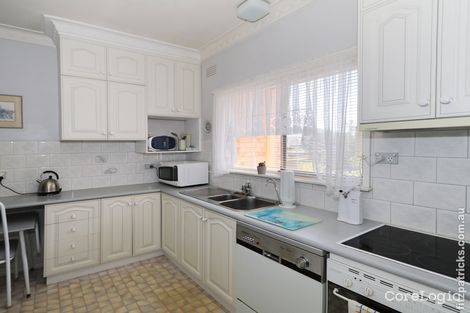Property photo of 129 Simkin Crescent Kooringal NSW 2650