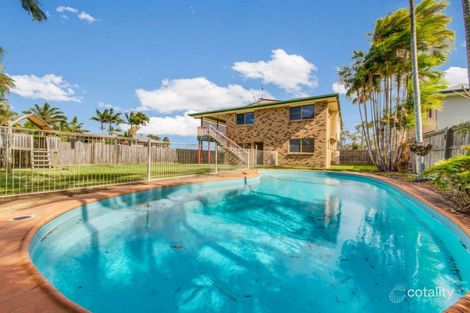 Property photo of 57 Tarcoola Drive Boyne Island QLD 4680