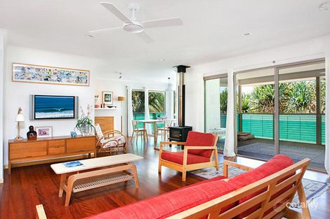 Property photo of 2 Hillside Court Sunrise Beach QLD 4567