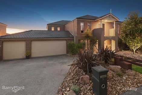 Property photo of 5 Jembecca Drive Berwick VIC 3806