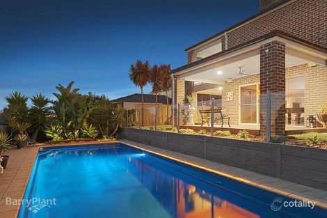 Property photo of 5 Jembecca Drive Berwick VIC 3806