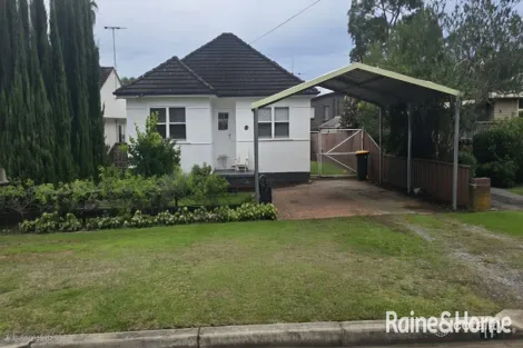 Property photo of 17 Ivanhoe Street Ingleburn NSW 2565