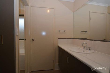 Property photo of 5 Hogben Avenue Reid SA 5118