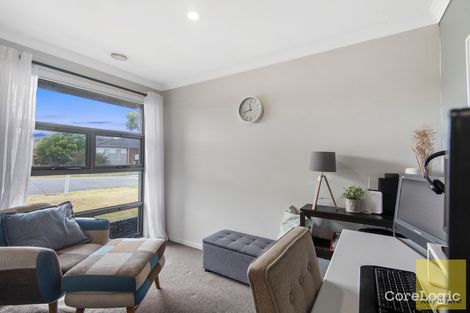 Property photo of 19 Giselle Grove Tarneit VIC 3029