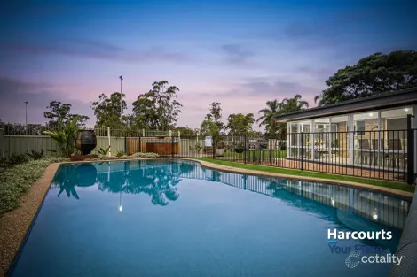 Property photo of 40 Southee Circuit Oakhurst NSW 2761