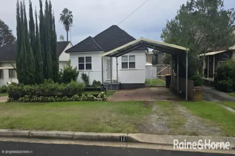 17 Ivanhoe St, Ingleburn, NSW 2565