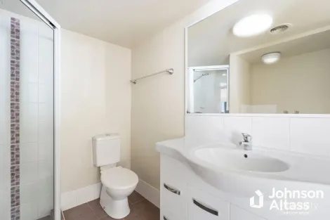 Property photo of 15/6 Omeo Street Macgregor QLD 4109