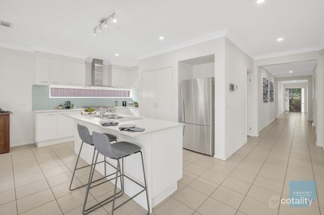 Property photo of 7 Lancefield Drive Caroline Springs VIC 3023