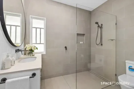 Property photo of 151 Junction Road Clayfield QLD 4011