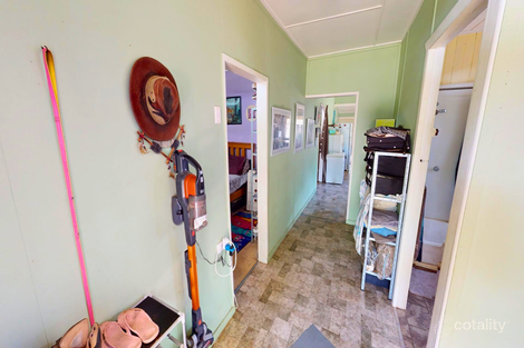 Property photo of 87 Barrow Street Gayndah QLD 4625