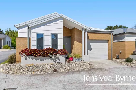 1 Millicent Pl, Ballarat East, VIC 3350