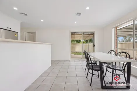 Property photo of 3 Yagan Place Ngunnawal ACT 2913