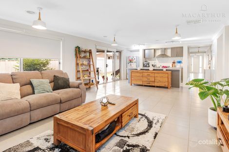 Property photo of 3 Mulberrygong Court Gobbagombalin NSW 2650