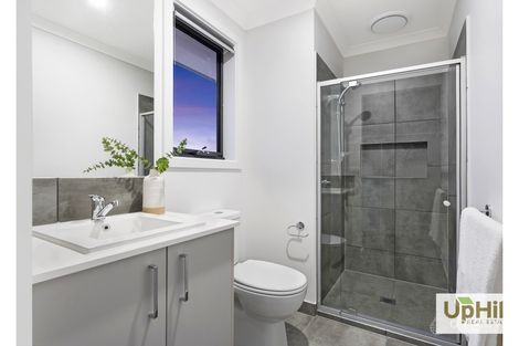 Property photo of 1 Glory Street Clyde North VIC 3978
