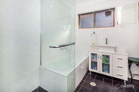 Property photo of 13 Manhattan Drive Eagleby QLD 4207