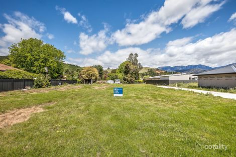 94b Station St, Porepunkah, VIC 3740