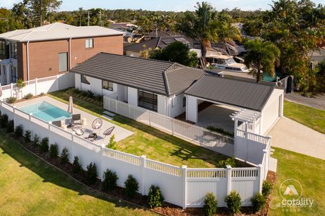 2 Pedder Pl, Coombabah, QLD 4216