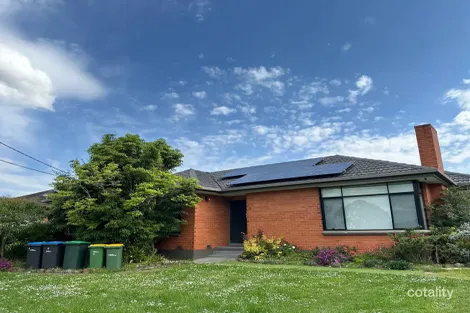 8 Naomi Ct, Bayswater, VIC 3153